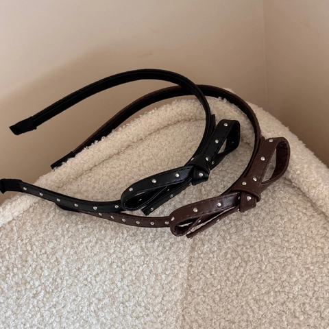 Süßes Vintage Kunstleder Schleife Stirnband Für Damen Mit Metallnieten Gepunkteter Stil Eleganter Haarreif Haarschmuck
