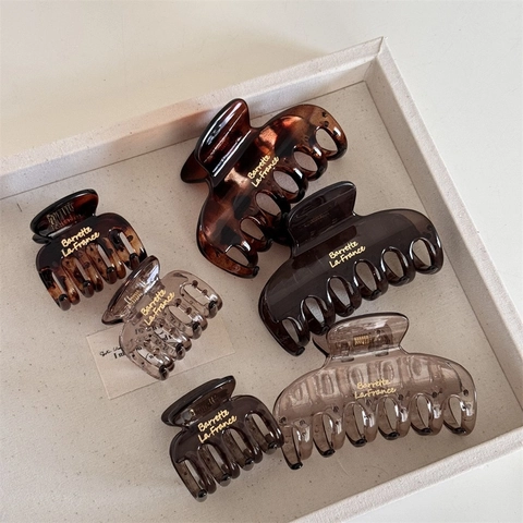 French Vintage Resin Hair Claw Clip For Women Gold Letter Print Transparent Amber Tortoiseshell Shark Clip Fashion Hair Accessory