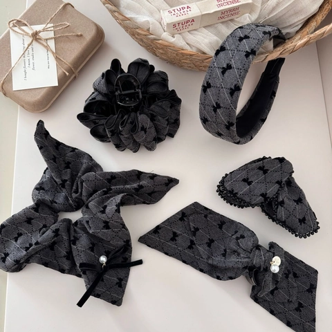 Orecchini a Cerchio Vintage Scozzese Con Fiocco Grande Pinza Per Capelli In Tessuto Perla Artificial Fermaglio Per Coda Di Cavallo Cerchietto Accessori Per Donna Stile Coreano