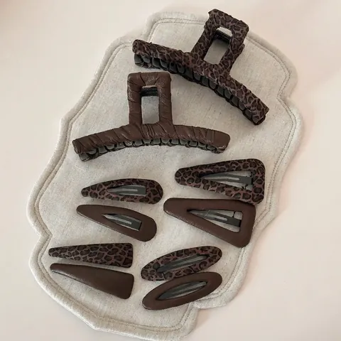 Pince à Cheveux Motif Léopard Marron Style Coréen Ensemble de Barrettes en Cuir PU Vintage pour Femmes Accessoires de Cheveux
