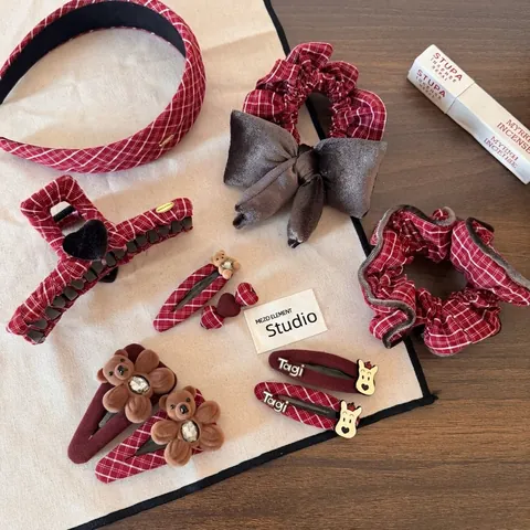 Vintage Red Plaid Hair Accessories Cloth Bear Dog Hair Clips Hair Scrunchies Claw Clip Headband For Women Girls Jewelry