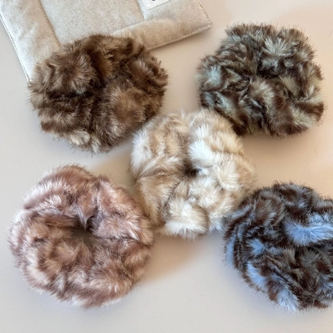 Hochelastisches Plüsch Haargummi Mit Leopardenmuster Weiches Kunstfell Herbst Winter Großes Haarband Mode Haarschmuck Damen