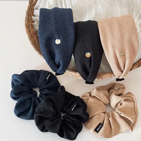 Korean Ribbed Knit Fabric Scrunchie and Headband Set Golden Bow Button Decor Hand Made Hair Ties For Women Daily Accessories