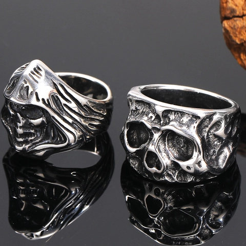 Anello da Uomo Vintage Gotico Teschio in Acciaio al Titanio Punk Biker Mietitore Fascia Retro Argento Nero Gioiello Regalo