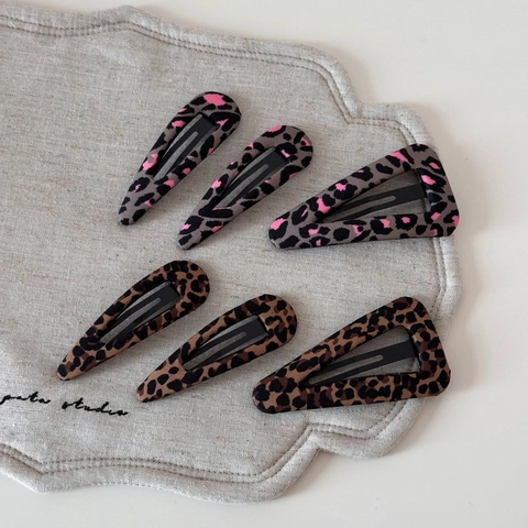Fermagli per Capelli da Donna in Stile Coreano con Stampa Leopardata Rivestiti in Tessuto Geometrico Triangolo Goccia d'Acqua