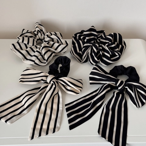 Style Coréen Rayé Nœud Ruban Chouchous Vintage Noir Blanc Tissu de Satin Plissé Élastiques à Cheveux pour Femmes Filles Bijoux