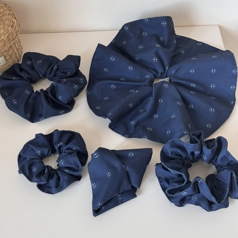 Orecchini a Bottone in Stile Francese Blu Marino in Tessuto Plissettato Motivo a Stelle Elastico Capelli Donna Accessori Capelli