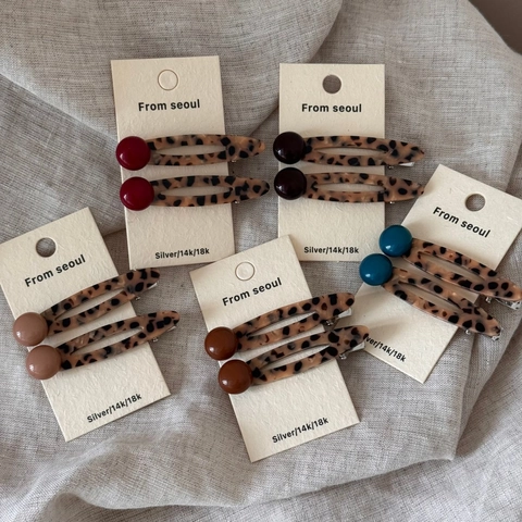 Koreanischer Minimalistischer Leopardenmuster Celluloseacetat Hohl Haarclip Mit Perle Vintage Entenschnabel Haarspange Damen