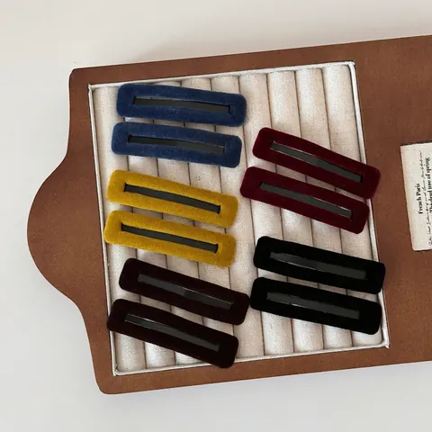 Vintage Velvet Rectangular Hollow Out Hair Clips For Women Alloy Fabric Bangs Side Clips Simple Hair Accessories