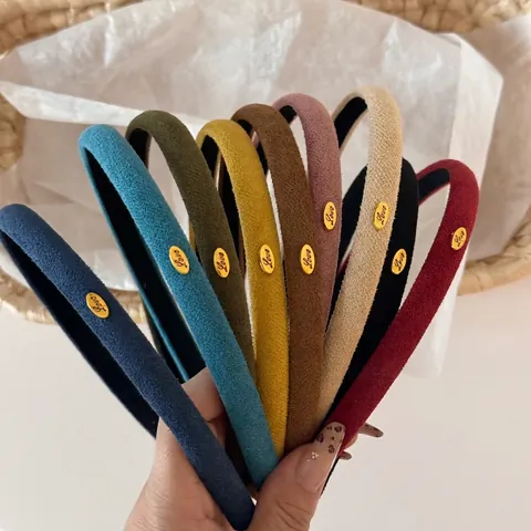 Narrow Velvet Headband With Gold Love Metal Tag Retro Solid Color Hair Hoop Elegant Simple Hair Accessories For Women