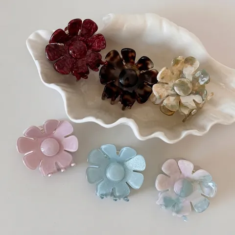Sweet Acetate Flower Hair Claw Clips For Women Floral Hairpins Non-Slip Strong Hold Shark Clips Elegant Hair Accessories