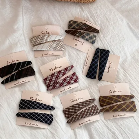 Pinces à Cheveux en Tissu Écossais Doux Style Coréen Pinces BB Triangulaires Minimalistes Pinces à Franges Latérales Accessoires de Cheveux Faits Main Géométriques pour Femmes Filles
