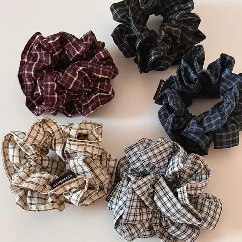 Franse Stijl Geruite Stof Scrunchies Voor Dames Ruched Elastische Haarelastiek Handgemaakte Geruite Paardenstaarthouder Sieraden