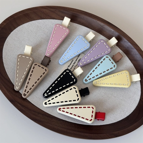 Geometric Triangle Duckbill Hair Clips Multicolor Frosted Stitched Edge Bangs Side Clips Sweet Girls Hair Accessories