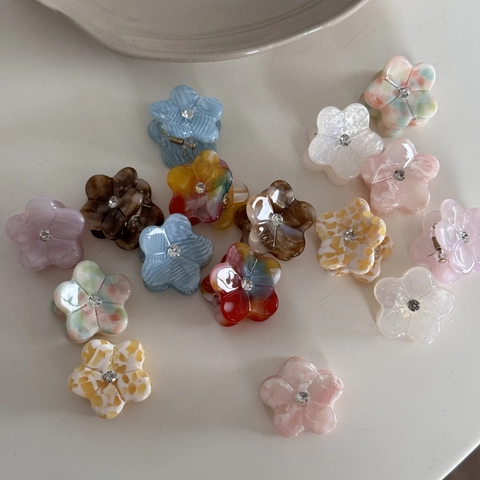 Mini Acetate Flower Hair Claw Clip For Women Girls Sweet Rhinestone Centered Small Hairpin Princess Fashion Hair Accessories