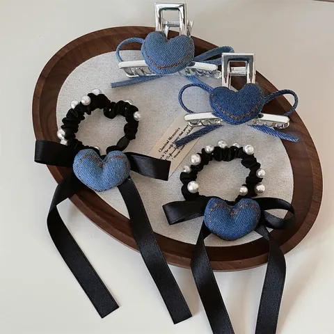 Coletero de Pelo Rétro Denim Corazón Con Lazo Perlas Artificiales Cinta Satén Vintage Azul Tela Denim Pinza de Pelo Corazón Accesorio
