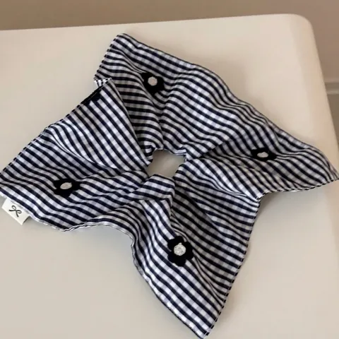Chouchou Large de Style Coréen Vichy Noir et Blanc Avec Patchs de Fleurs en Tissu pour Femmes Filles Accessoires Cheveux