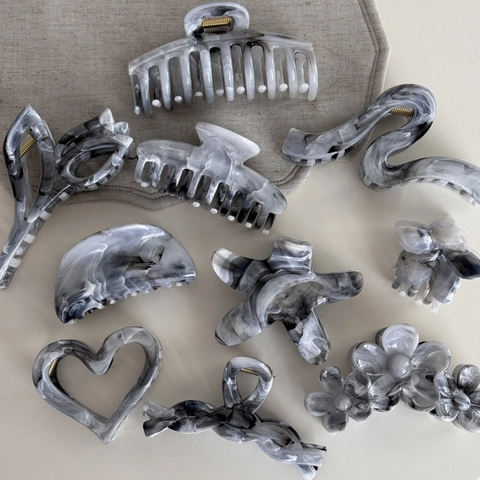 Elegant Acetate Marble Pattern Hair Claw Clip Smoky Gray Starfish Flower Shape Non Slip Shark Clip For Women Hair Accessory