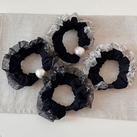 Scrunchies Patchwork a Stampa Floreale per Donna Stile Coreano Retro Elastici per Capelli con Perla Artificiale Eleganti Accessori per Capelli