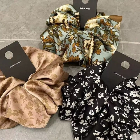 Chouchous en Satin à Imprimé Floral Vintage Français Élégants Grands Chouchous et Serre-têtes Rembourrés pour Femmes Accessoires Cheveux