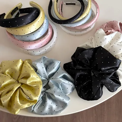 Diadema Acolchada de Satén con Lunares y Coletero para Mujer Retro High Cranial Top Cintas para el Pelo Elegantes Accesorios para el Cabello Lavado de Cara Diario