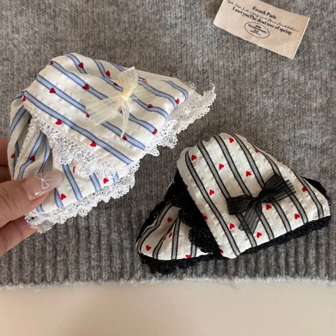 French Vintage Sweet Heart Stripe Hair Claw Clip With Lace Bow Decoration Fabric Wrapped Large Shark Clip Hair Accessories