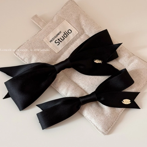 Elegante Fermaglio per Capelli con Fiocco in Raso Nero Stile Coreano Struttura in Seta Fibbia in Metallo Lega per Donna