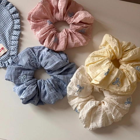 Chouchous en Tissu avec Broderie Nœud Bleu Style Coréen Élastiques à Cheveux Plissés Élégants pour Femmes Filles Accessoires de Mode