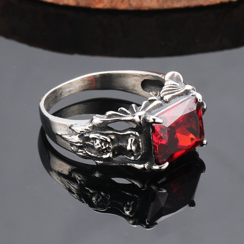 Anillo de Acero Inoxidable Punk Gótico Vintage para Hombre Diseño de Cabeza de Dragón Ala de Murciélago Strass Rojo