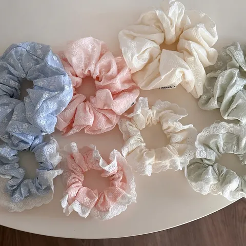 Fresh Floral Lace Fabric Hair Scrunchies Handmade Sweet Pleated Large Elastic Hair Ties For Women Teenagers Hair Decoration