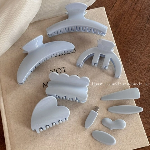 Minimalist Solid Light Blue Hair Claw Clips For Women High Quality Plastic Resin Geometric Shark Clip Elegant Hair Accessory