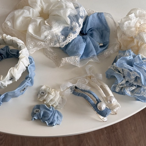 Accessori per Capelli Donna Elastico in Tessuto Plissettato Blu Bianco Stile Coreano con Bordo in Pizzo Cerchietto Elegante