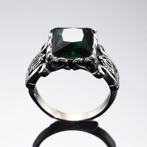 Vintage Punk Crown Stainless Steel Ring For Men Gothic Four Prong Green Zirconia Inlaid Finger Ring Retro Jewelry Gift