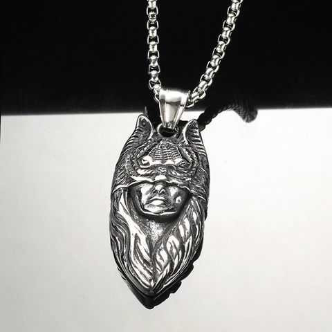 Vintage Titanium Steel Warrior Wolf Helmet Pendant Necklace Gothic Viking Punk Embossed Necklace For Men Women Hip Hop Jewelry