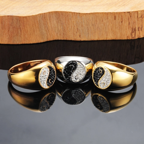 Vintage Titanium Steel Yin Yang Tai Chi Ring For Men Inlaid Black White Zirconia Chinese Style Polished Wide Band Ring