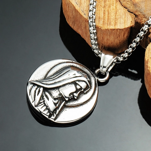 Vintage Punk Roestvrij Staal Religieuze Figuur Ronde Hanger Ketting Voor Heren Dames Hiphop Straat Gepolijst Sieraden Cadeau