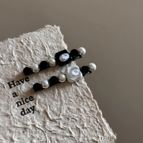 Fermaglio per Capelli in Perle Artificiali Vintage Francese Elegante Bianco Nero Geometrico a Becco d'Anatra Gioielli per Capelli Donna