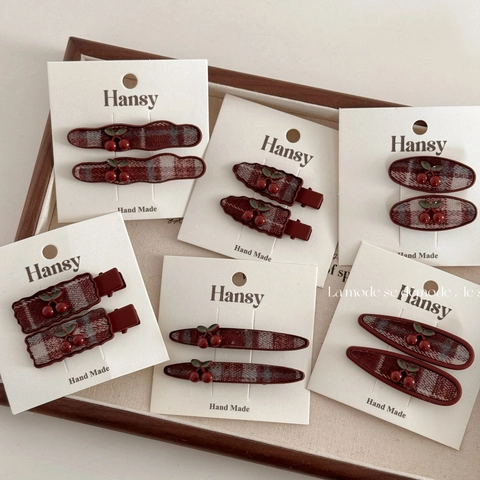 Retro Sweet Wine Red Plaid Fabric Cherry Hair Clips Cute Handmade Fruit Duckbill Clips For Women Girls School Hair Accessories