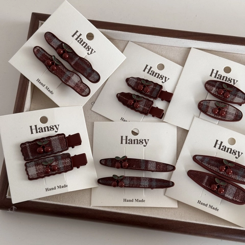 Retro Sweet Wine Red Plaid Fabric Cherry Hair Clips Cute Handmade Fruit Duckbill Clips For Women Girls School Hair Accessories