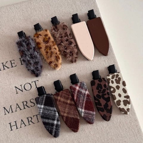 Vintage Leopard Print Plaid Duckbill Hair Clip For Women Autumn Winter Plush Fabric Korean Style Hair Accessories Jewelry