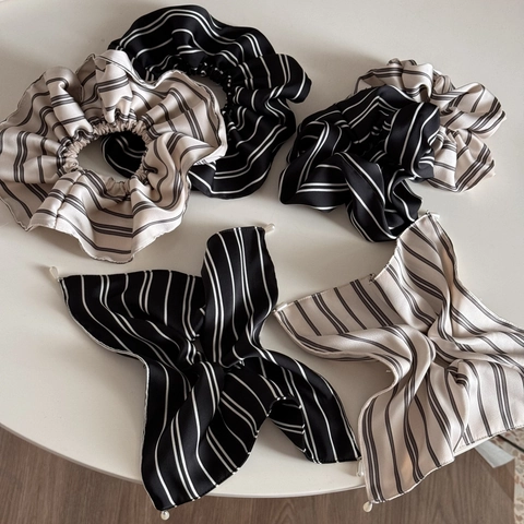 French Retro Striped Scrunchie With Artificial Pearl Pendant Satin Hair Tie Oversized Elastic Hair Band Bow Hair Accessory For Women