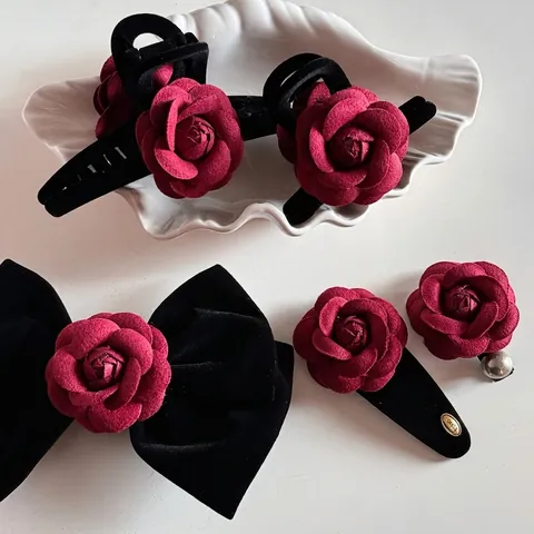 Pince à Cheveux Rose en Velours Rouge Vin Vintage pour Femmes Élégante Fait Main Damascus Fleurs Nœud Pince Crabe Accessoires
