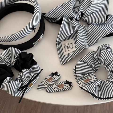 Accessoires Cheveux Style Coréen Rayé Noir et Blanc Nœud Étiquette Ours Chouchou Serre-tête Barrette Mode Décorative