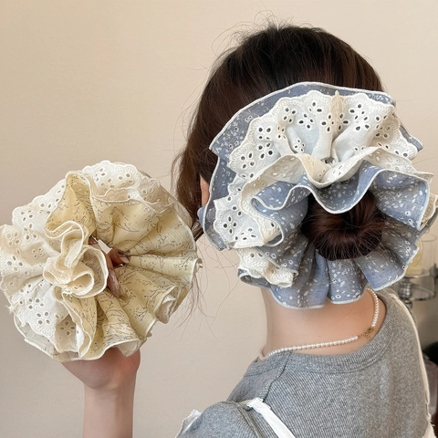 Chouchou à Étages en Dentelle Florale Élastique à Cheveux en Tissu Oversize Accessoires de Cheveux Doux Élégants pour Femmes