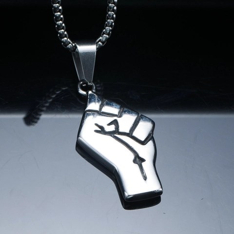 Herren Hip Hop Muskel Faust Anhänger Halskette Edelstahl Street Style Punk Rock Schmuck Persönlichkeit Hand Geste Charme