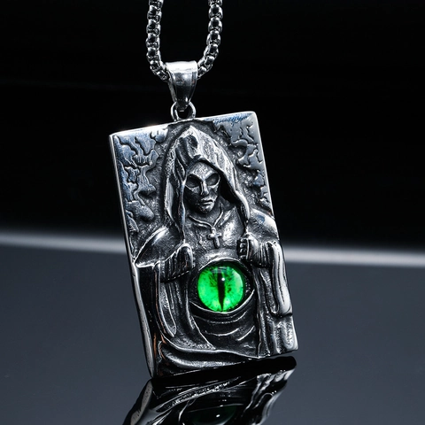 Collana con Ciondolo Tristo Mietitore Gotico Acciaio Inossidabile Argento Antico Punk Rilievo Pietra Verde Gioielli Uomo Donna