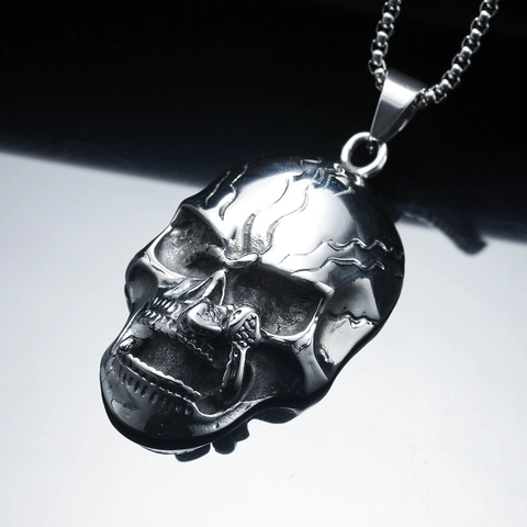 Collana con Ciondolo Teschio e Serpente Gothic Punk in Acciaio al Titanio Inossidabile Hip Hop Gioielli Uomo Donna