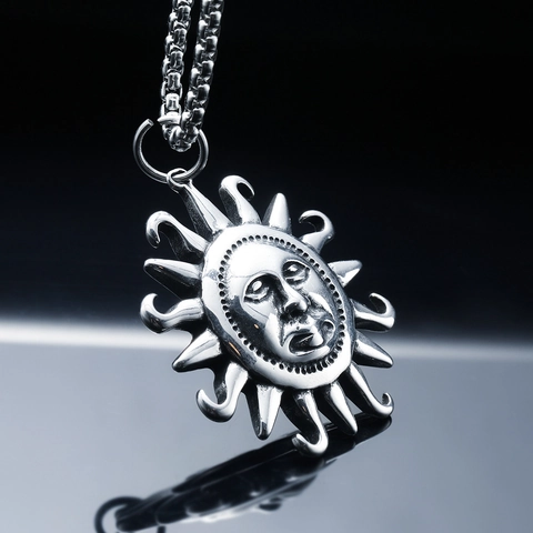 Collar de Colgante de Cara de Dios del Sol Vintage de Acero Inoxidable Punk Rock Gótico Joyería para Hombres Mujeres Diario