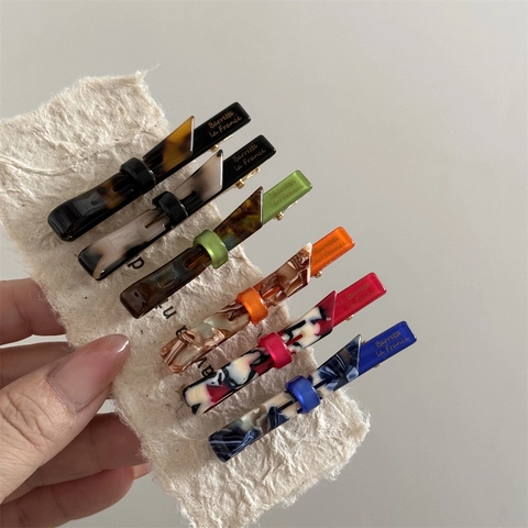 Pince à Cheveux en Acétate de Style Français pour Femmes Motif Marbre Écaille de Tortue Pince Bec de Canard Barrette Géométrique Élégante Accessoires de Coiffure