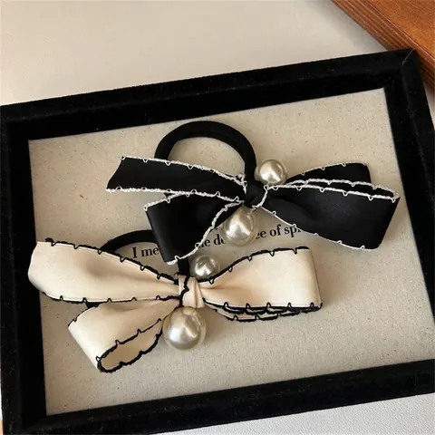 Scrunchie Fiocco in Raso Stile Francese Con Perla Artificiale Elegante Fatto a Mano Cuciture a Contrasto Elastico Capelli Donna